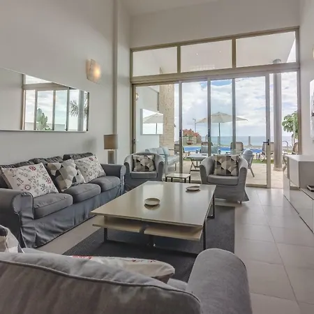 Isabella, Luxury With Heated Pool Ocean View In Adeje, Tenerife 阿德耶