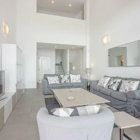 Isabella, Luxury With Heated Pool Ocean View In Adeje, Tenerife